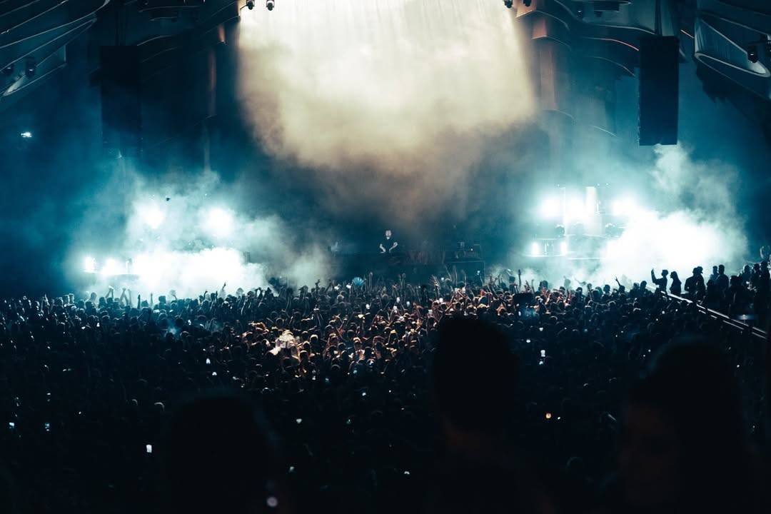  1 ANO DE DROP TIMES