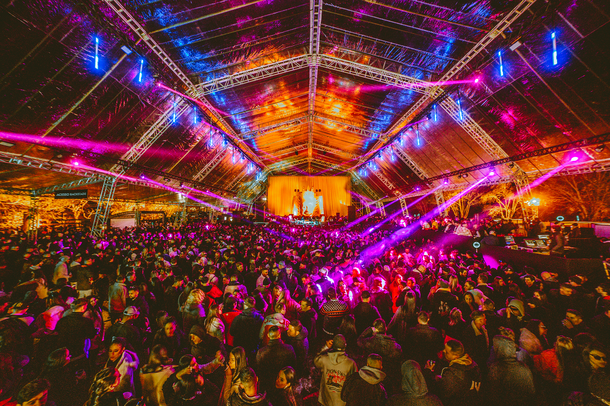 Warung Tour celebra 10 anos em Campos do Jordão com primeira edição Day Party