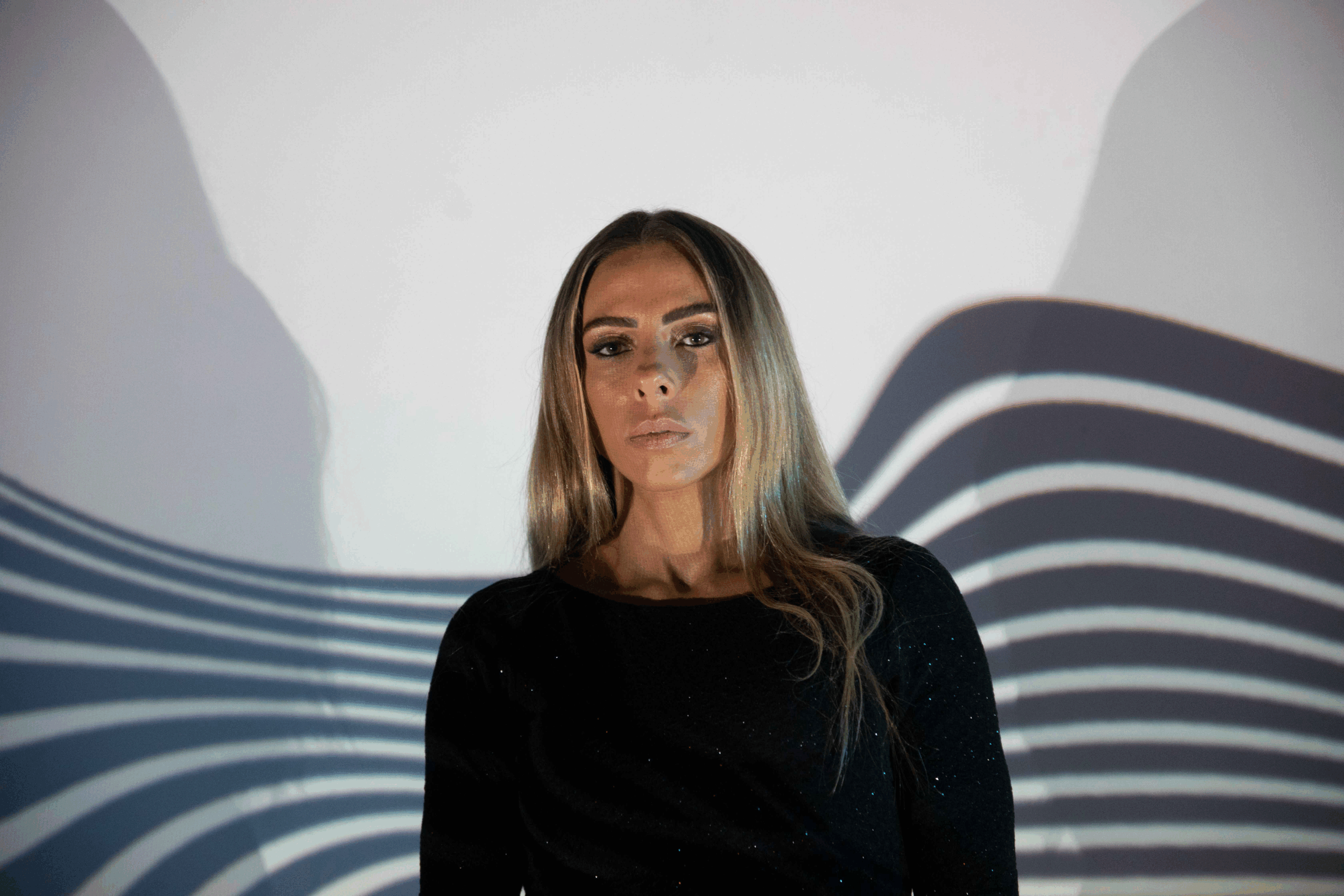 Mary Mesk divide line-up com Anyma e Solomun em Ibiza