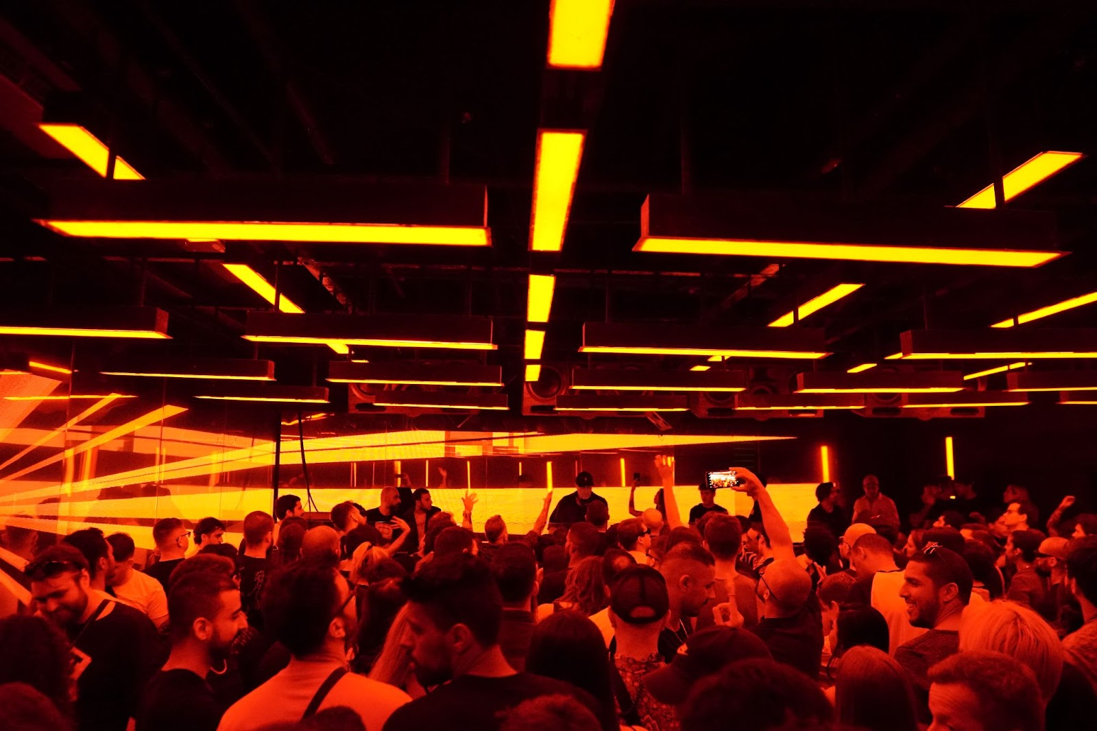 Richy Ahmed, Tal Fussman, Dimmish, Ratier, Gui Boratto, Acid Asian, Malive, Unfazed e mais: confira a programação de agosto do D-EDGE SP