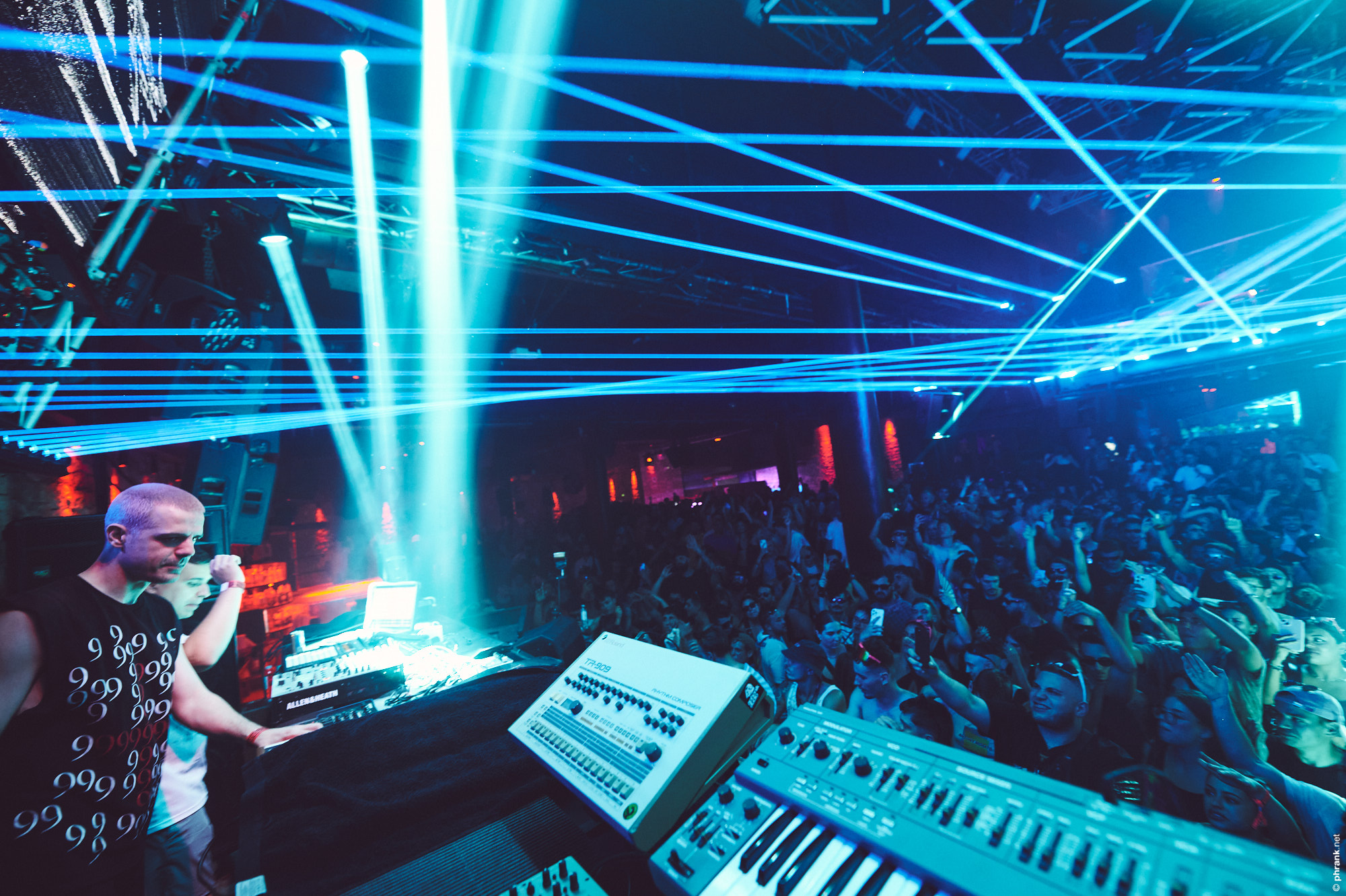 Pyramid Ibiza encerra a temporada com uma festa de encerramento lendária