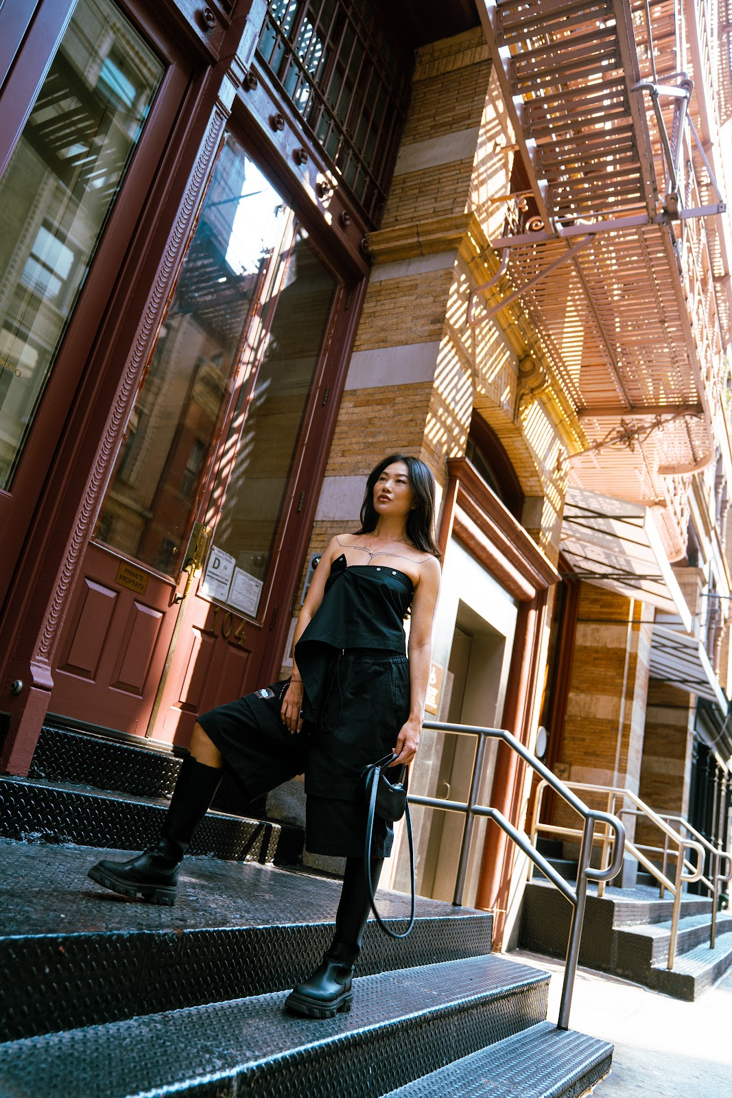 Eli Iwasa estreia no icônico Bassiani, na Geórgia, e passa por Dubai, Egito e Los Angeles levando protagonismo brasileiro ao mundo