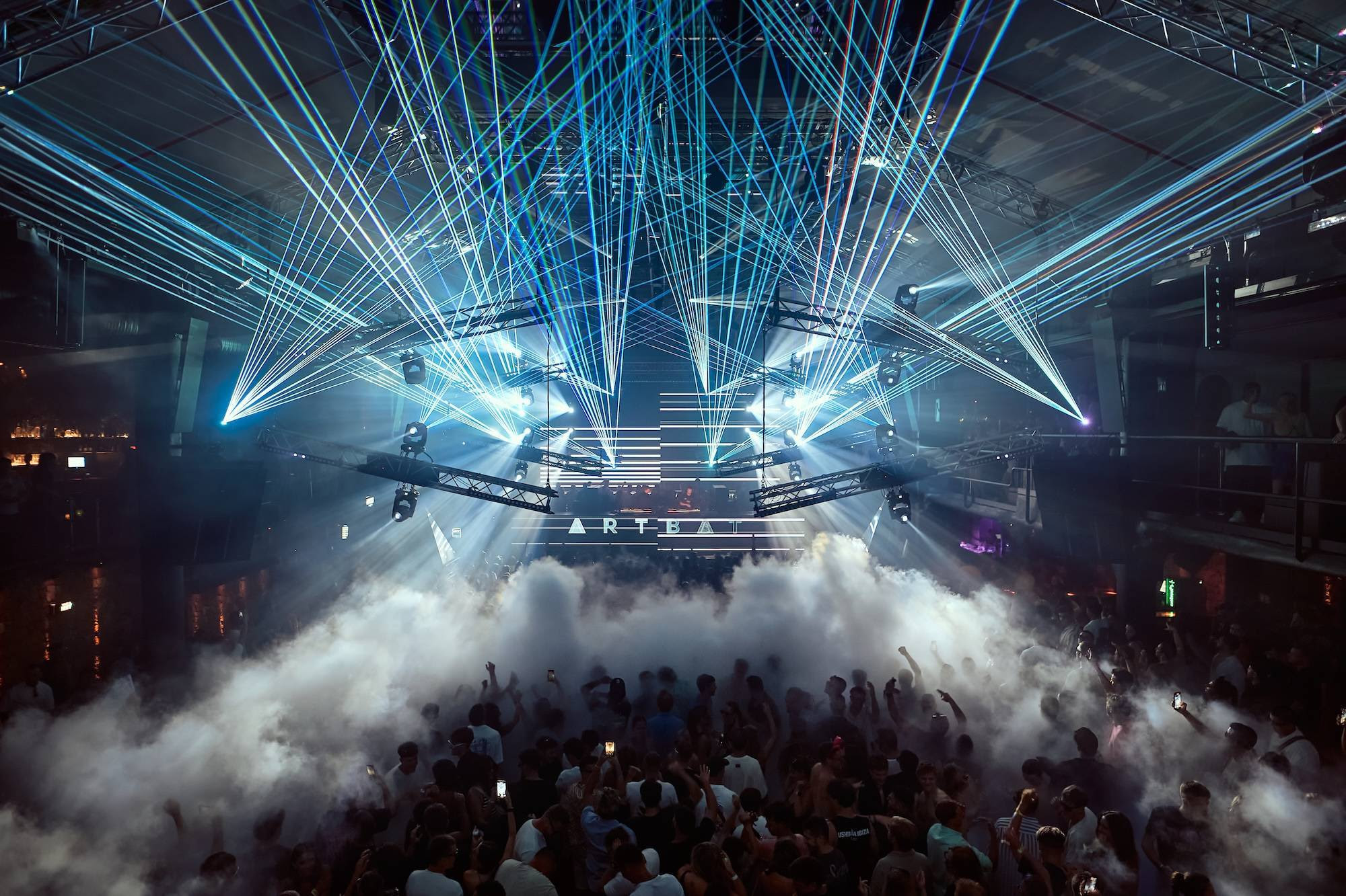 RESISTANCE anuncia turnê mundial de 10º aniversário, passando pelos EUA, Europa, Ásia e América Latina