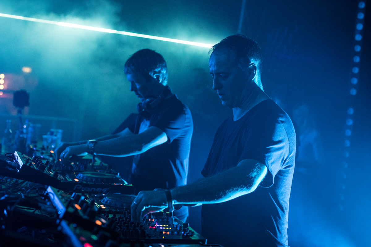 Sasha & John Digweed se apresentam em São Paulo no dia 6 de dezembro