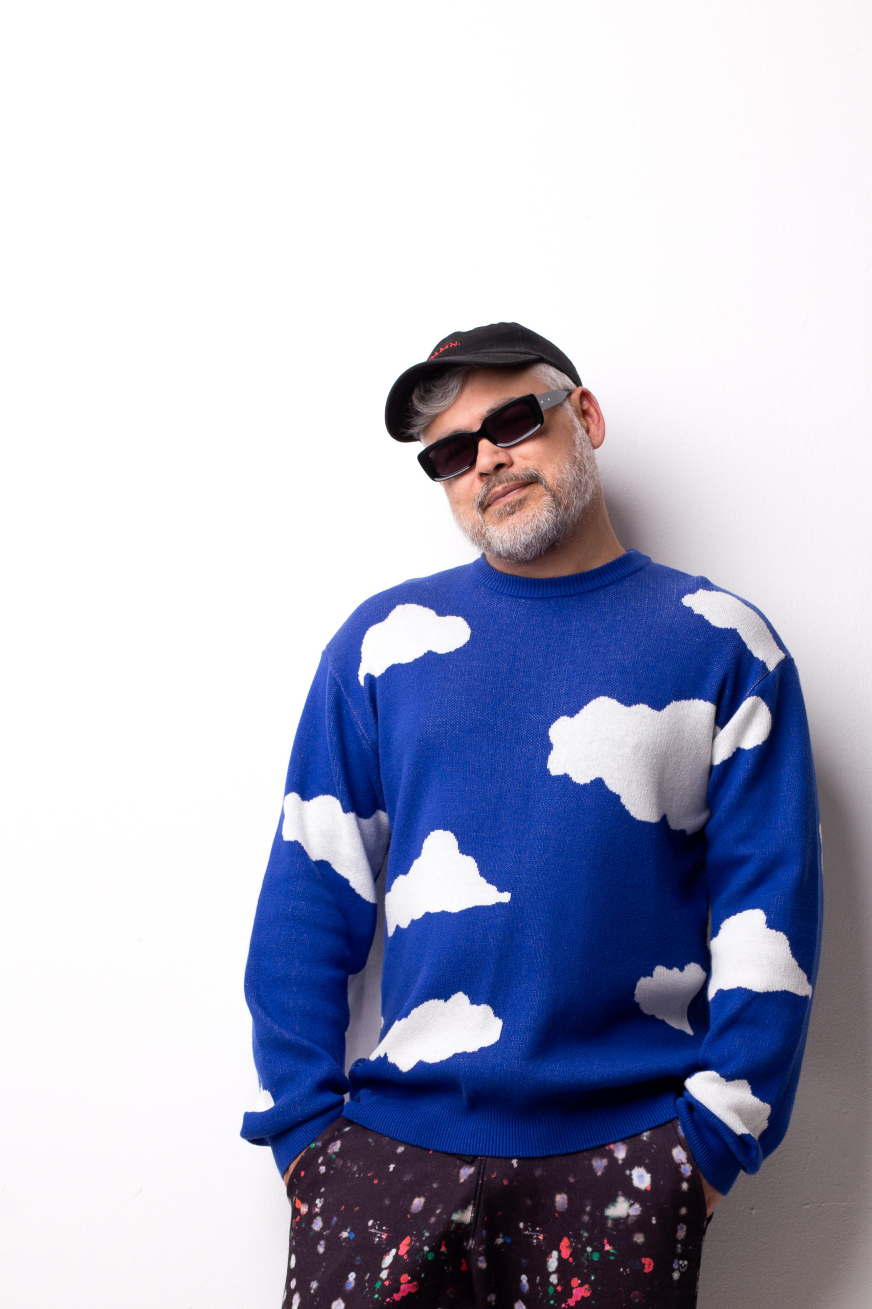 Leo Janeiro celebra chegada de “Tempo”, seu 1º álbum de estúdio, com showcases da Cocada Music no Rio e SP