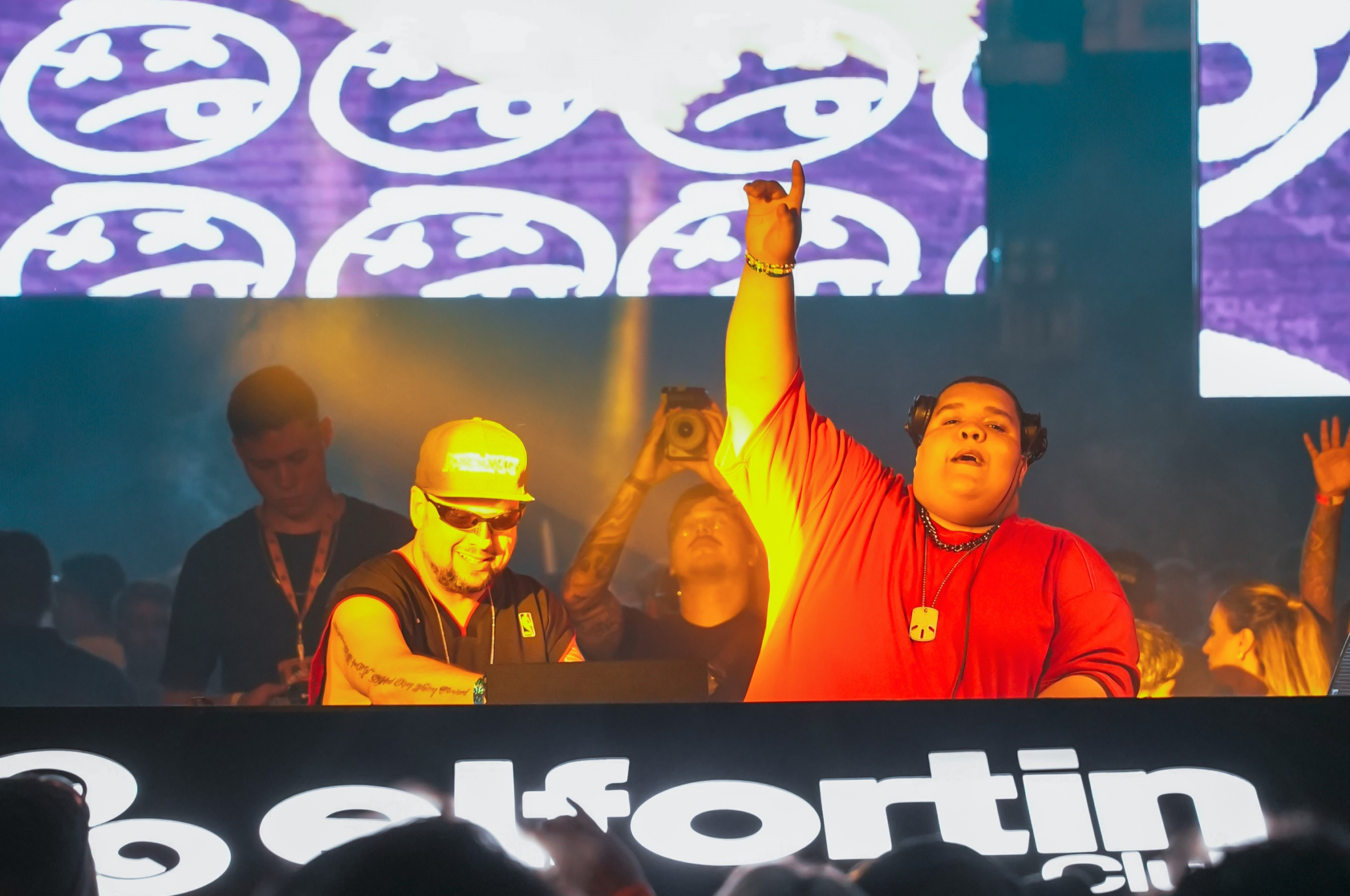 FatSync e Hot Bullet unem forças em “We Don’t Need”, novo destaque do bass house brasileiro pela gigante Spinnin Records