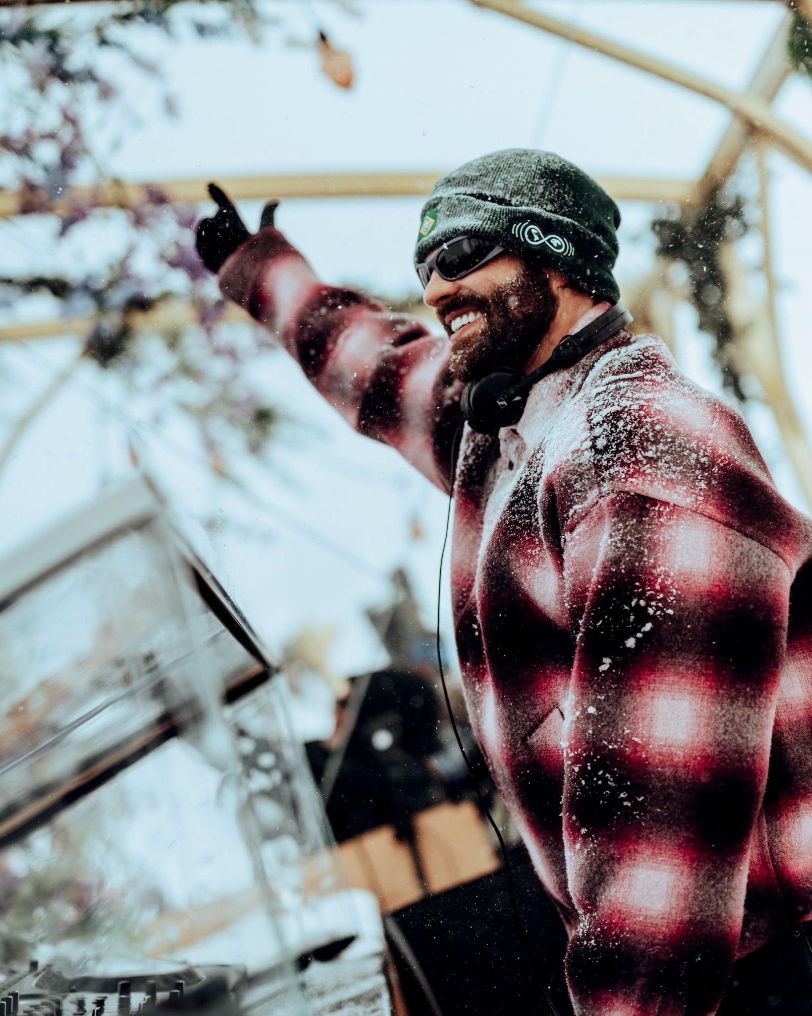 Alok conquista o Tomorrowland Winter 2026 com três shows históricos na neve dos alpes franceses 