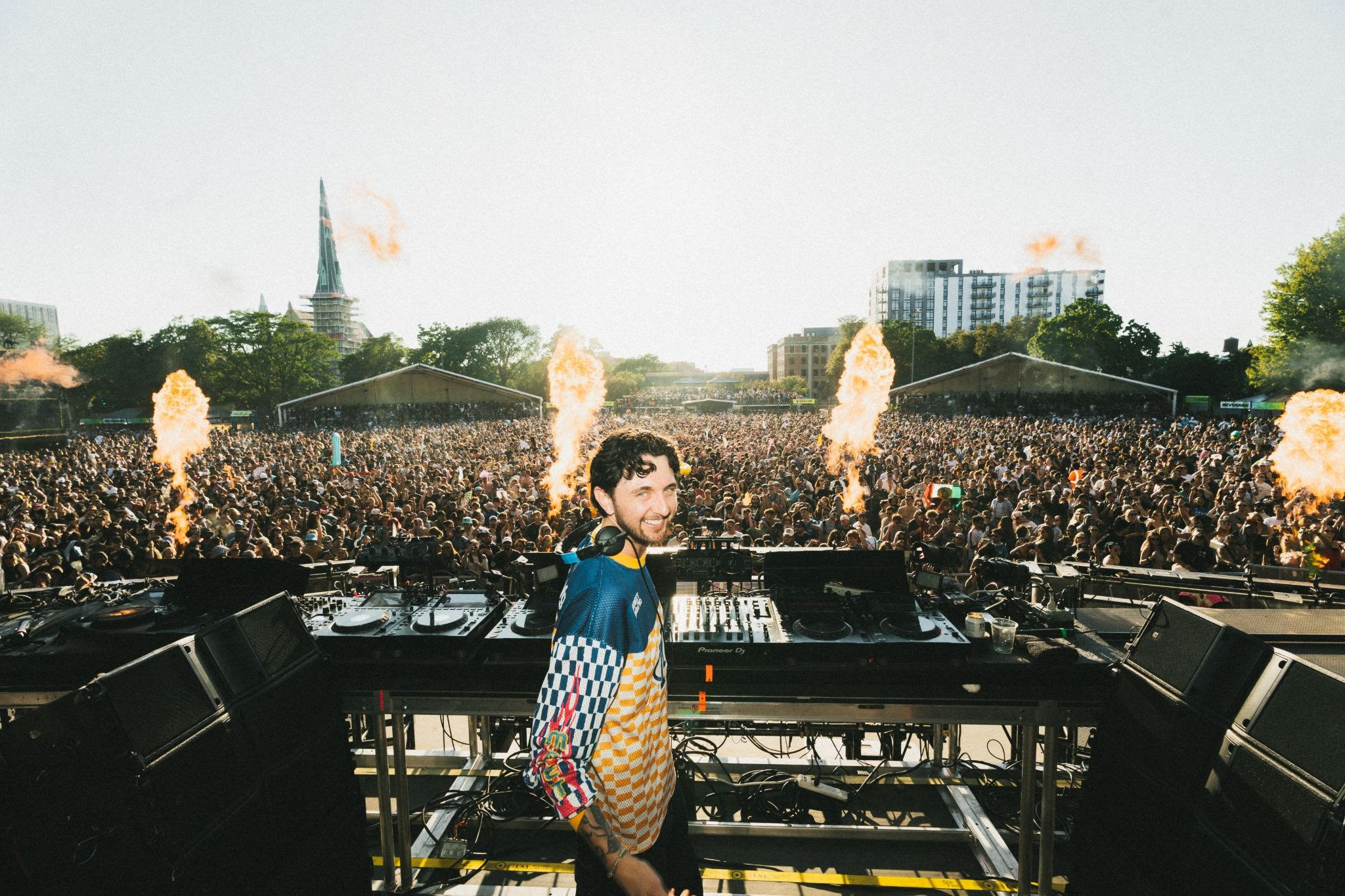 Max Styler e Scenarios chegam ao Greenvalley para o feriado da Independência